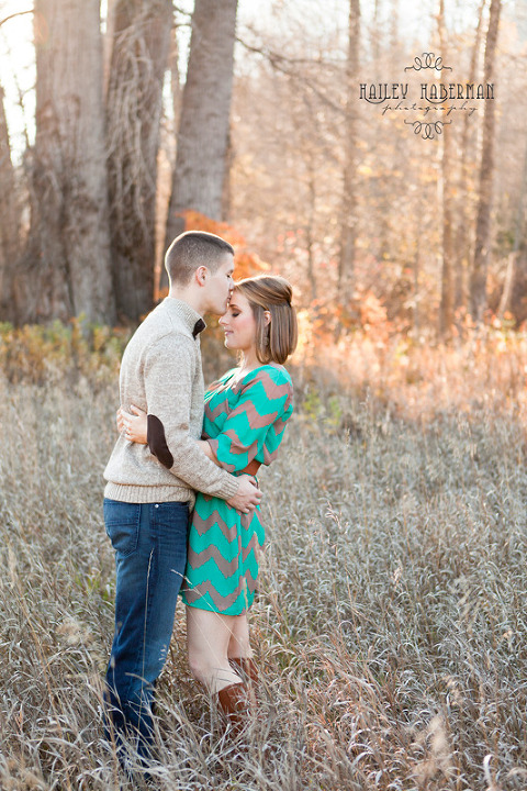 Leavenworth Engagement Session with Greg & Jennifer at Pine River Ranch by Wedding Photographer Hailey Haberman