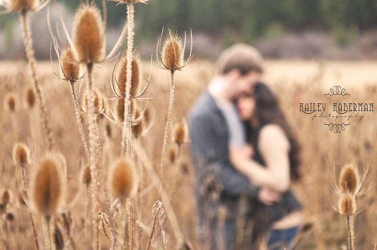 Beautiful Winter Engagement session in Suncadia Resort, Cle Elum WA by lifestyle photographer Hailey Haberman, serving Ellensburg and surrounding areas