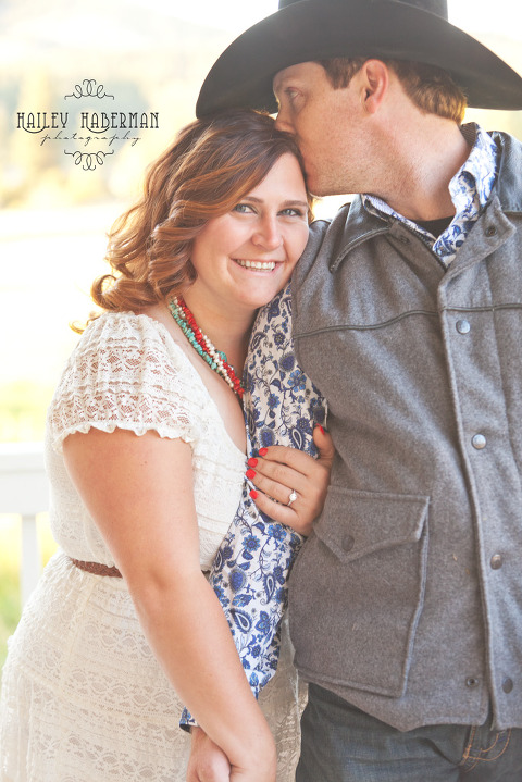 Rustic Barn Engagement with horses in Cle ELum by Hailey Haberman Photography