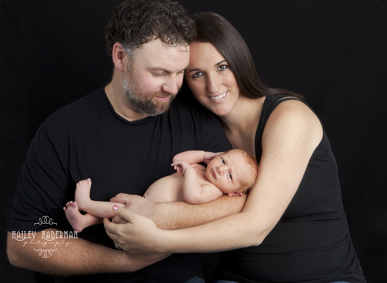 Baby Boy Cross, Ellensburg Newborn Photographer, photo of baby with parents