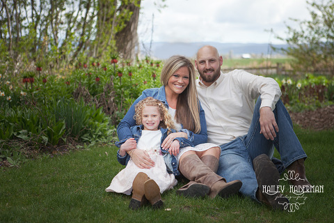 Engagement/family session in Ellensburg, WA