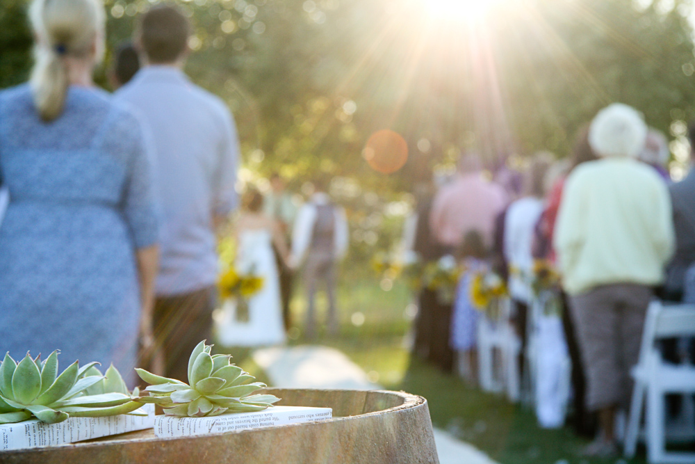 ceremony detail close up at ellensburg backyard wedding 