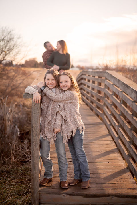 Fall Family Session with Mike & Renee by Ellensburg Lifestyle Photographer photo of girls smiling