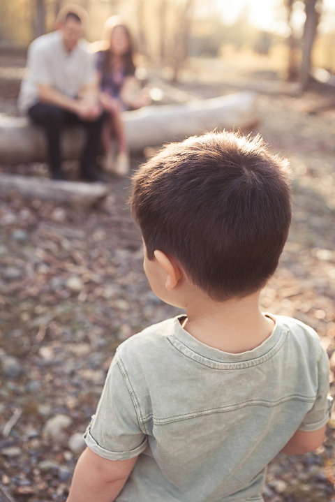 Spring Maternity Session with Alex and Connor by Hailey Haberman Lifestyle Photographer in Ellensburg WA