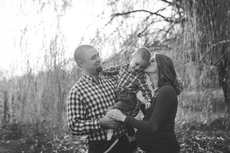 Spring LIfestyle Maternity session with Kyle and Nicole by Hailey Haberman Ellensburg Newborn Photographer